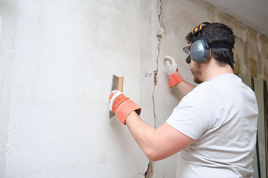 Cracked Wall / Structural Repair in Scottsboro, AL